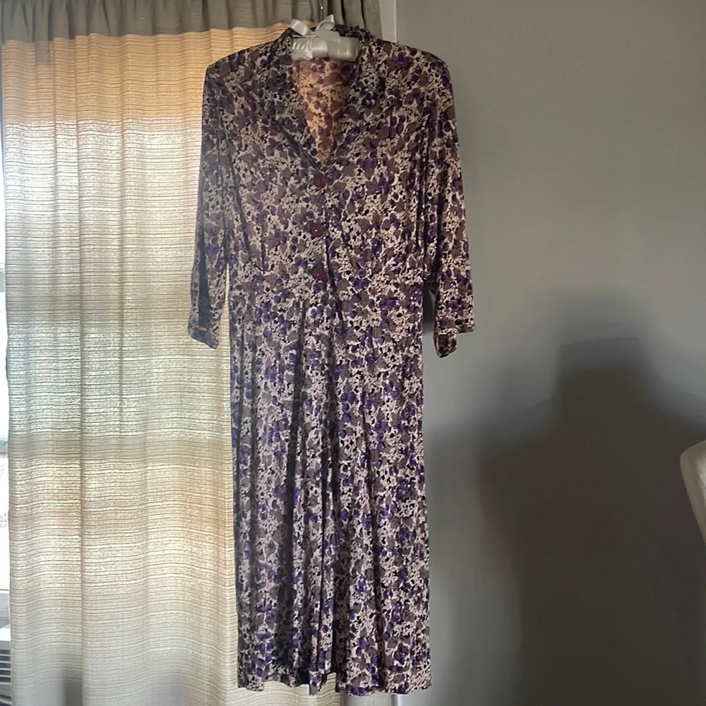 Vintage 1940’s Rayon Jersey Purple Raspberry Print Long Sleeve Dress - Picture 15 of 16
